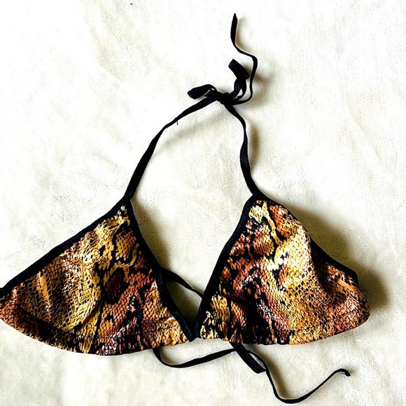 Handmade Snake String Bikini - Picture 3 of 4